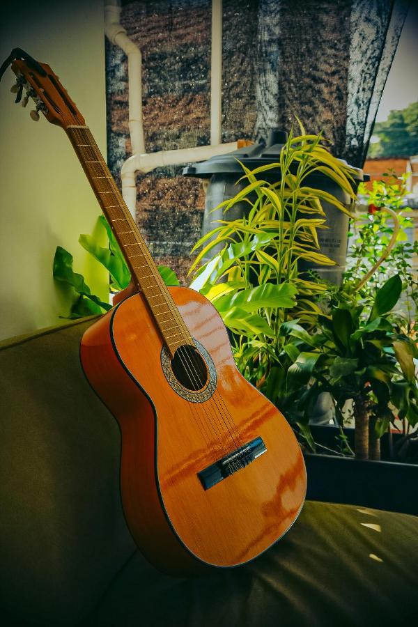 Hostel Metro Floresta Alojamiento Medellin Luaran gambar