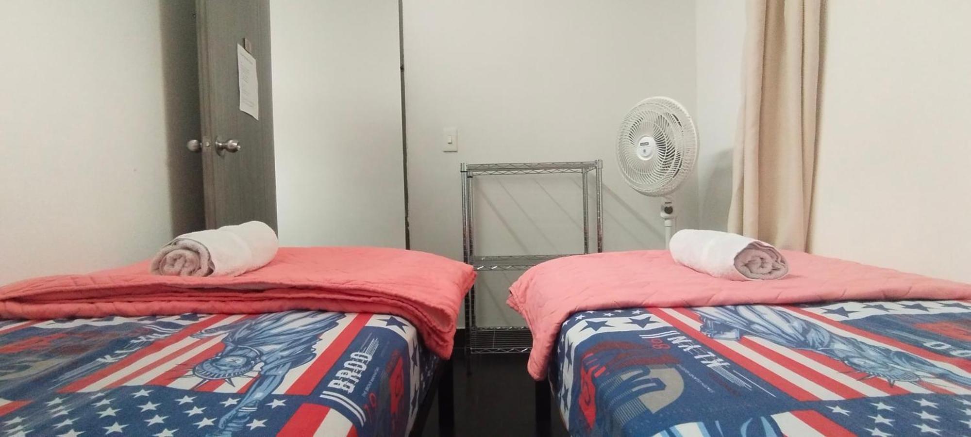 Hostel Metro Floresta Alojamiento Medellin Luaran gambar